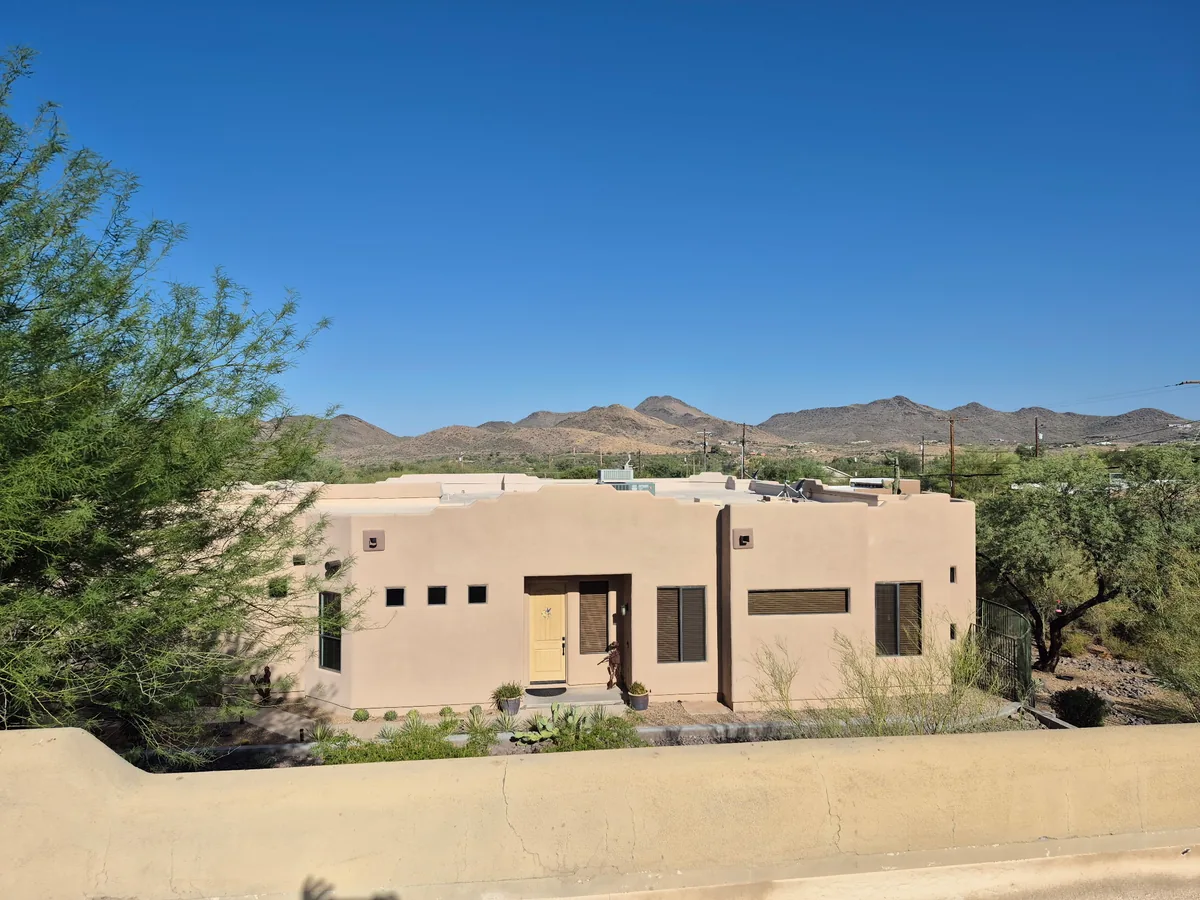 Single story home exterior paint